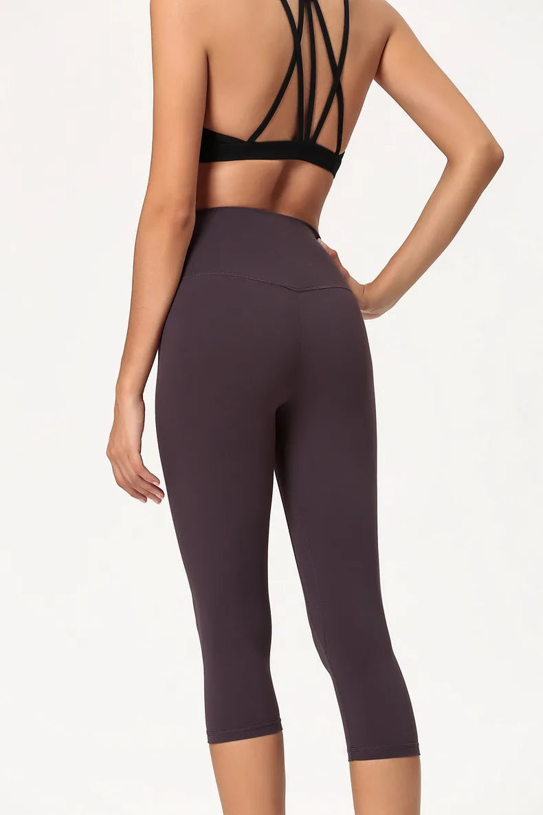 High Waisted 3/4 Length Yoga Pants