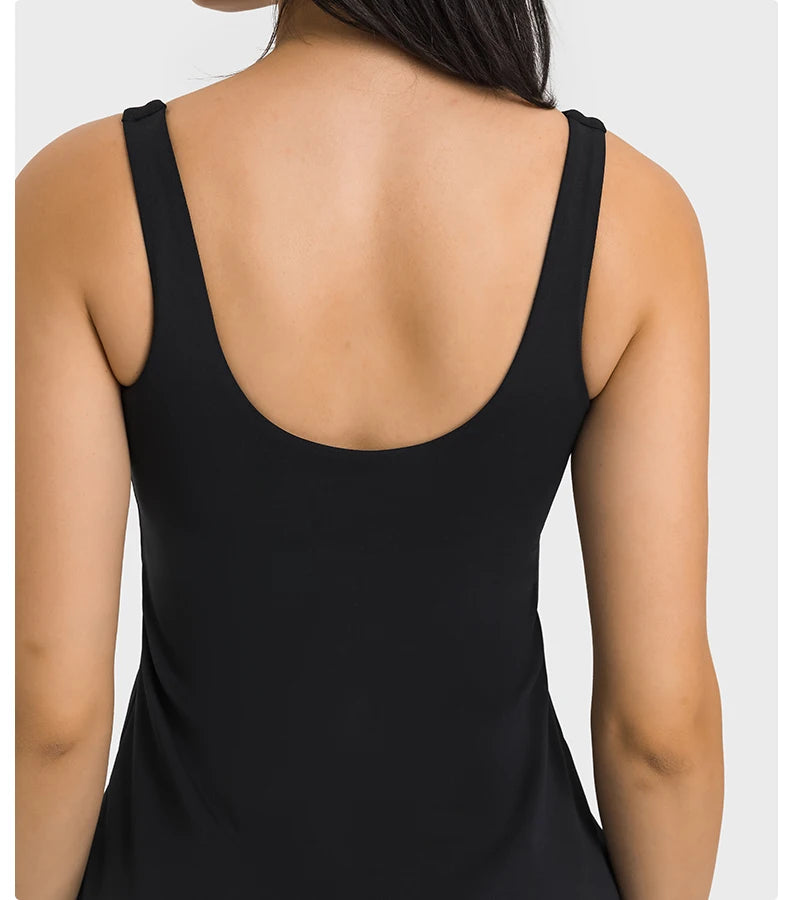 Women's Backless Tennis Dress - Built-in Bra & Shorts